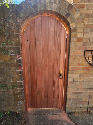 Braintree Wooden Side Gate