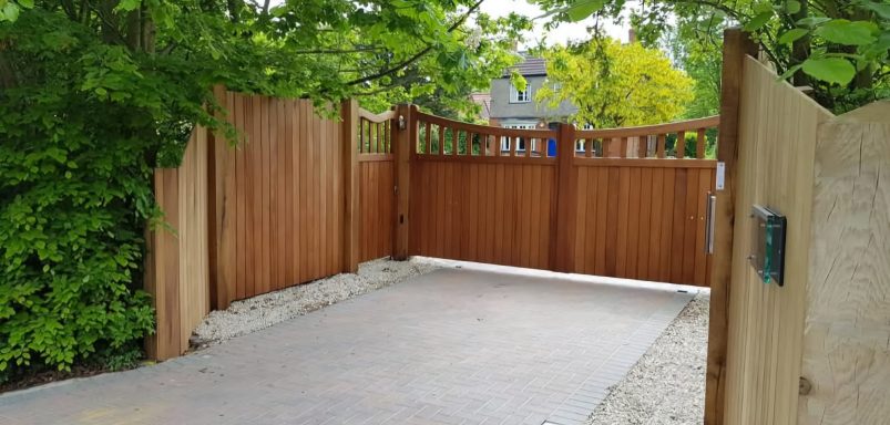 Canterbury Driveway Gates Canterbury Driveway wooden gates
